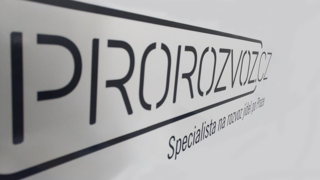 PROROZVOZ je dynamická firma na rozvoz jídel.